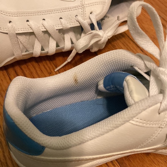 Nike Court Royale Women's Shoes - Picture 3 of 4